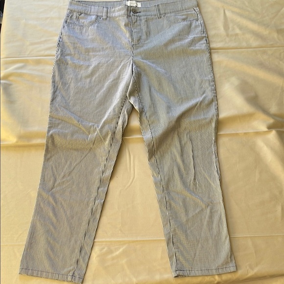 Talbots searsucker navy blue  Pants - Picture 1 of 6